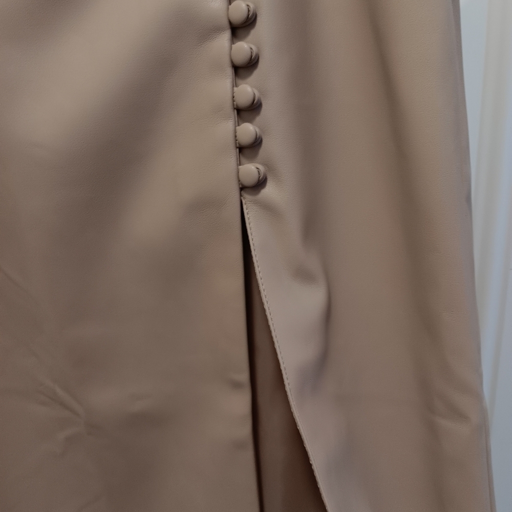 River Island Vegan/ Faux Leather Maxi Skirt Brown- Light Winter Ethnic US 14 - Picture 3 of 7